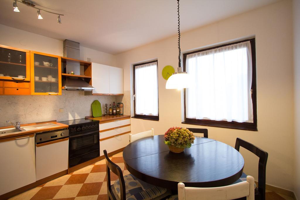 Apartment Cherry 로비니 객실 사진